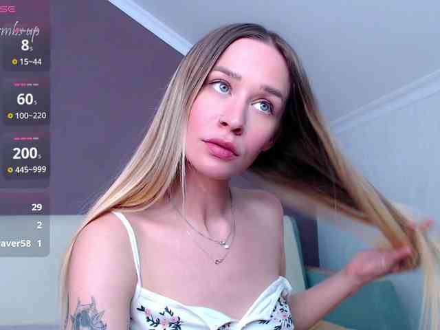 AnitaDelicious webcam