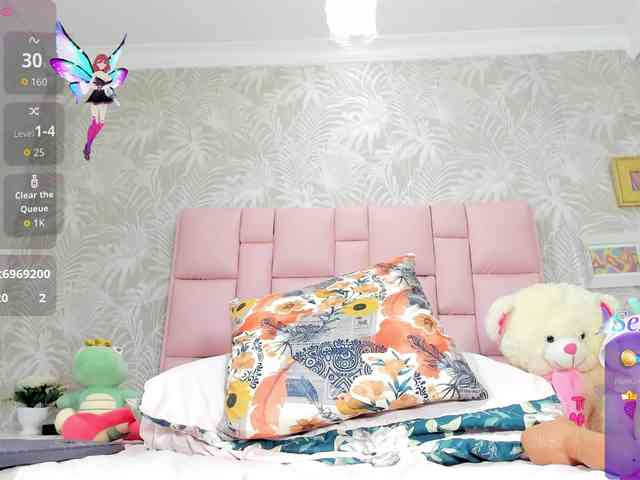 Mara-Summerr Live Webcam on BongaCams