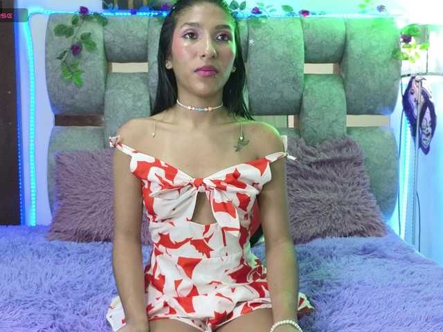 alix-kitty's BongaCams show and profile