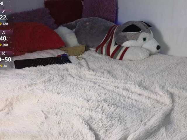 alix-kitty live cam on BongaCams