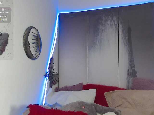 alix-kitty live cam on BongaCams