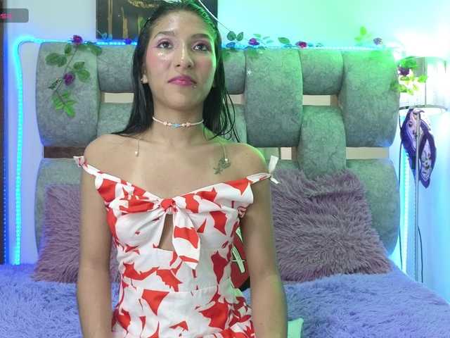 alix-kitty's BongaCams show and profile