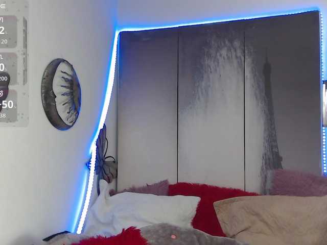 alix-kitty live cam on BongaCams