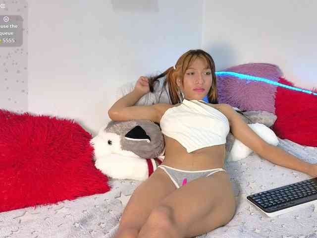 alix-kitty