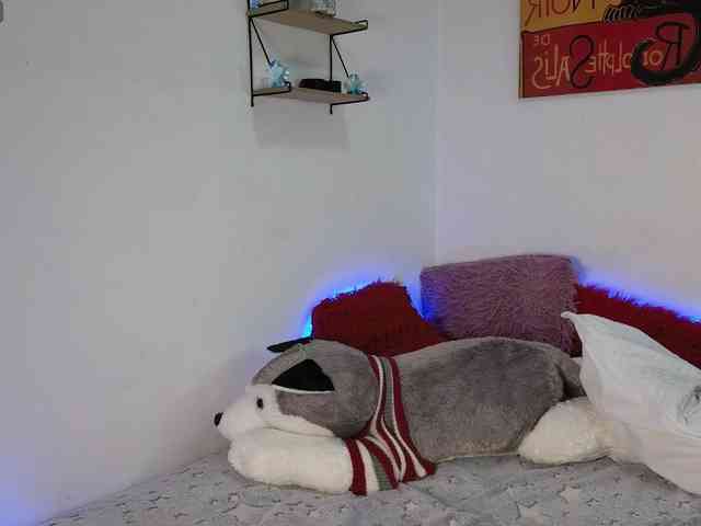alix-kitty