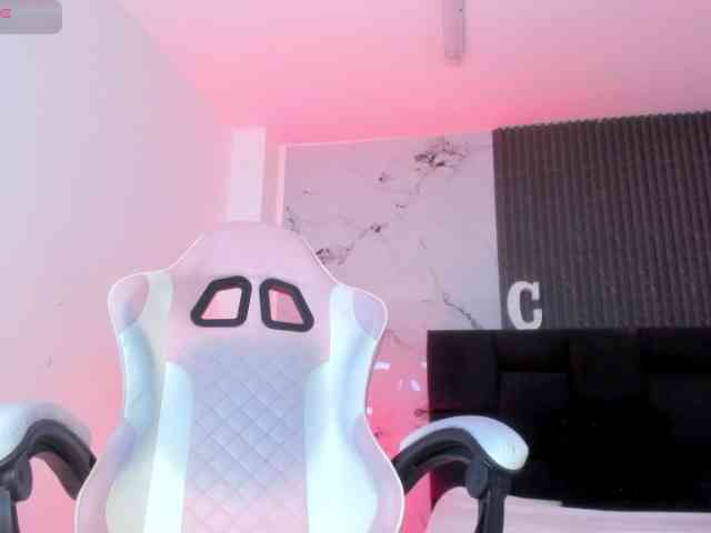 chloesage Live Webcam on BongaCams