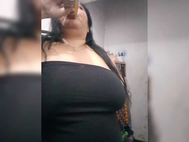 me1any2025-model-az9123 live webcam show