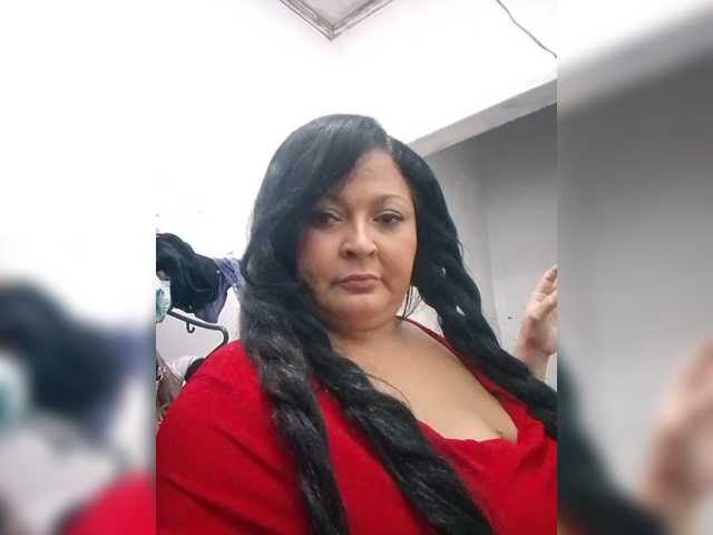 me1any2025-model-az9123 live cam on BongaCams