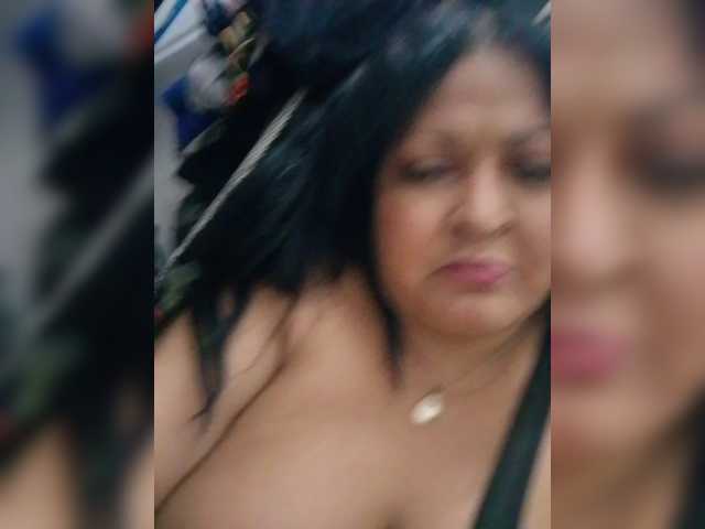 me1any2025-model-az9123 live cam preview