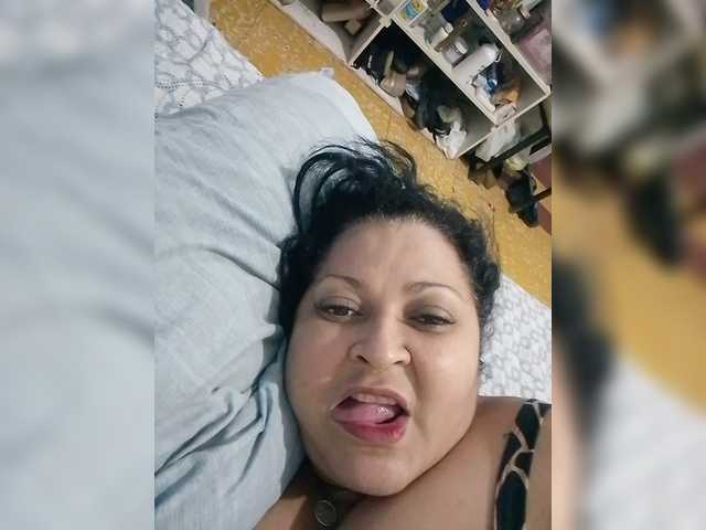 me1any2025-model-az9123 live cam preview