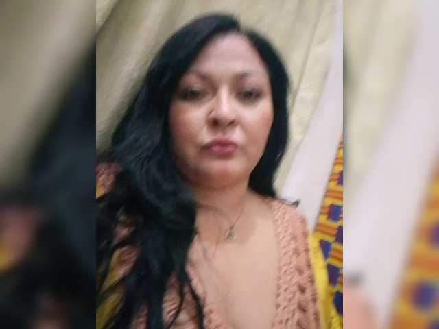 me1any2025-model-az9123 live cam on BongaCams