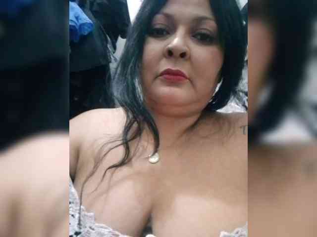 Modelo: me1any2025-model-az9123