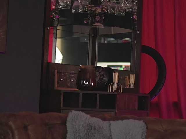 LuxenNoir live cam on BongaCams
