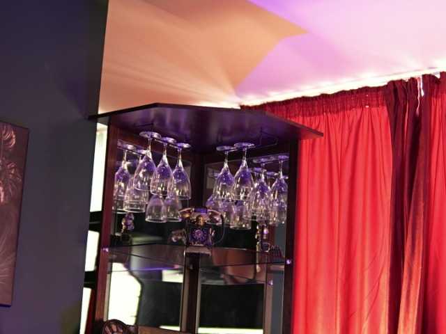 LuxenNoir live cam preview