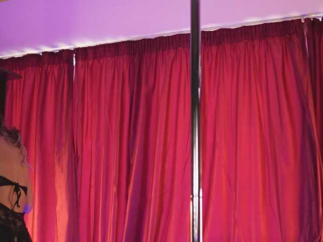 LuxenNoir live cam on BongaCams