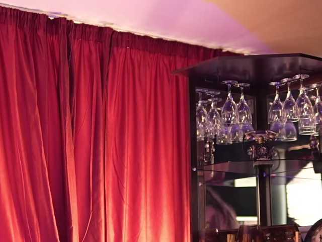 LuxenNoir live cam on BongaCams