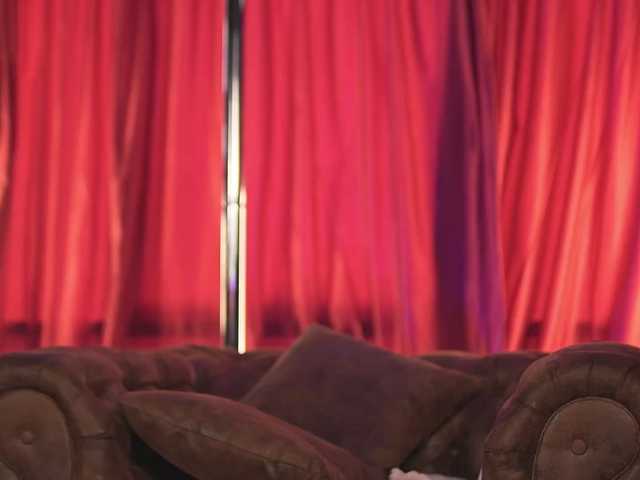 LuxenNoir live cam on BongaCams