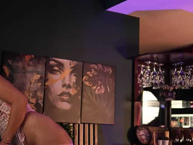 LuxenNoir, live now on BongaCams