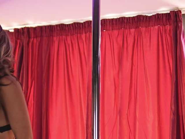 LuxenNoir live cam on BongaCams