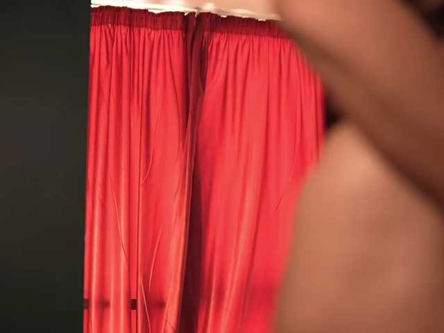 LuxenNoir live cam on BongaCams