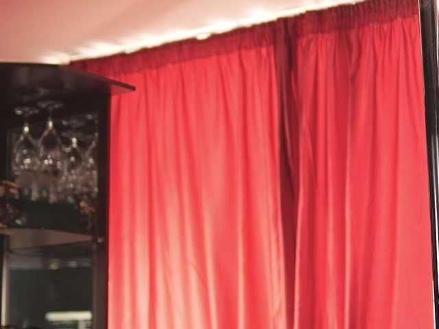 LuxenNoir live webcam show