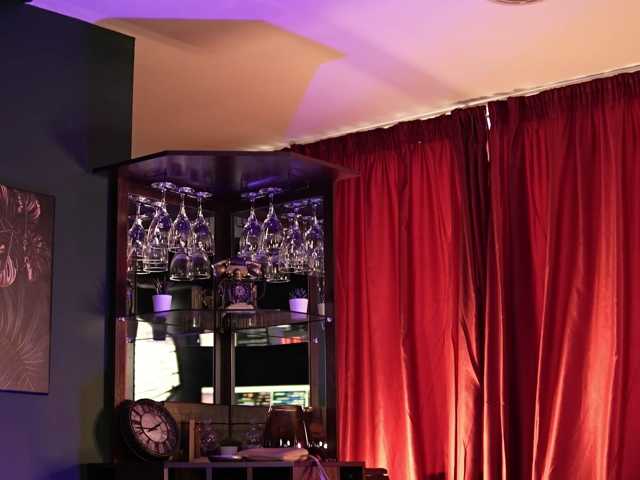 LuxenNoir live cam on BongaCams