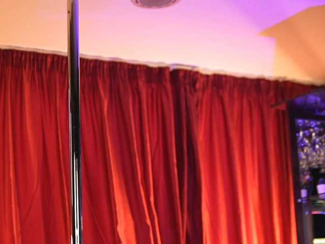 LuxenNoir live cam on BongaCams