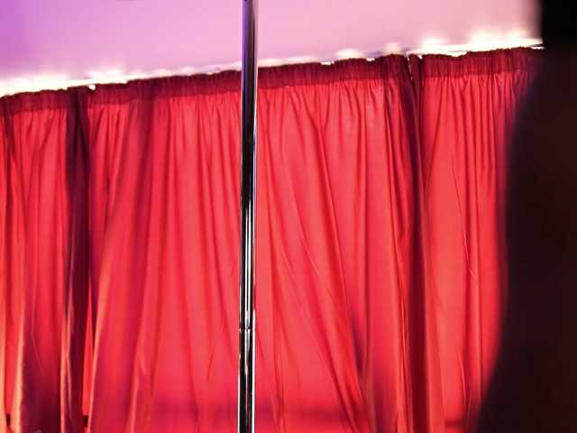 LuxenNoir live cam on BongaCams