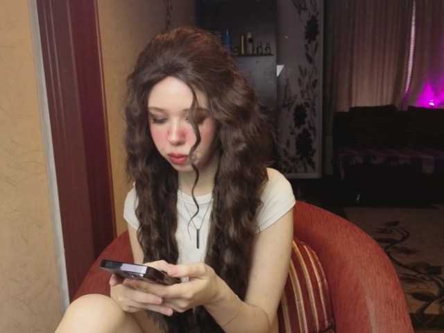 sophieanwhite online