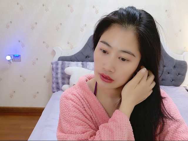 DaisyFeng live cam on BongaCams