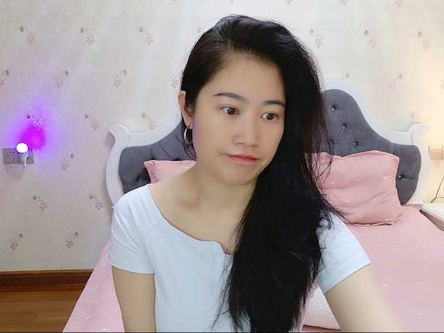 DaisyFeng live cam on BongaCams