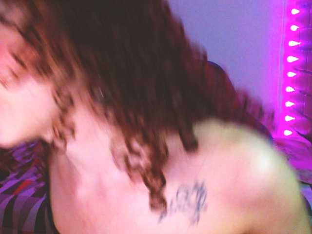 Medussa333 live cam on BongaCams