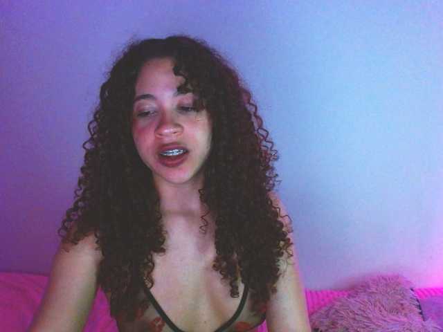 Medussa333 live cam on BongaCams