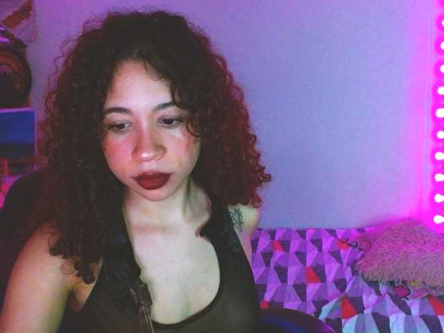 Medussa333 live cam on BongaCams