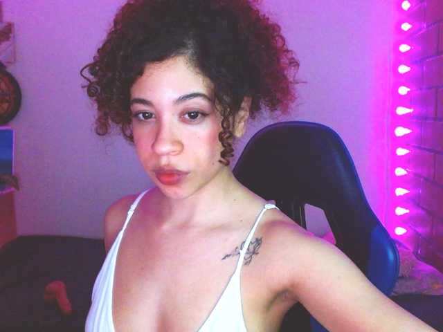 Medussa333 live cam on BongaCams