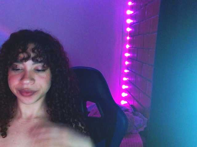 Medussa333 live cam on BongaCams