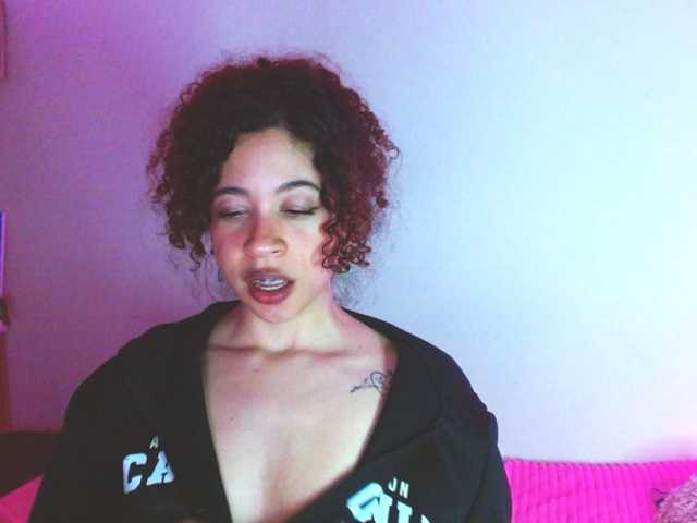 Medussa333 live cam on BongaCams