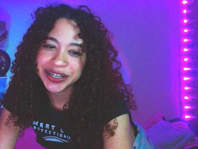 Medussa333 live cam on BongaCams