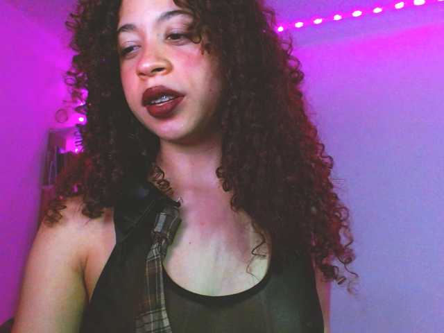 Medussa333 live cam on BongaCams