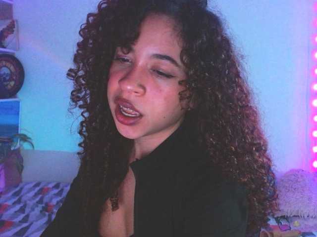 Medussa333 live cam on BongaCams