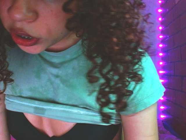 Medussa333 live cam on BongaCams