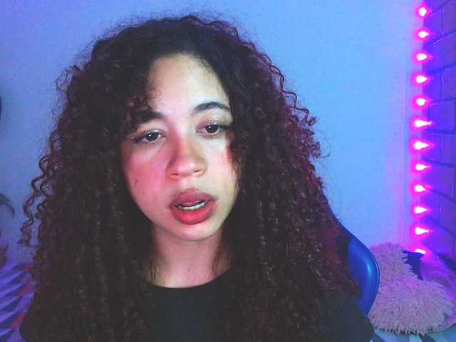 Medussa333 live cam on BongaCams