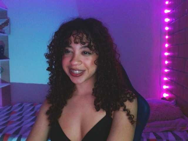 Medussa333 live cam on BongaCams