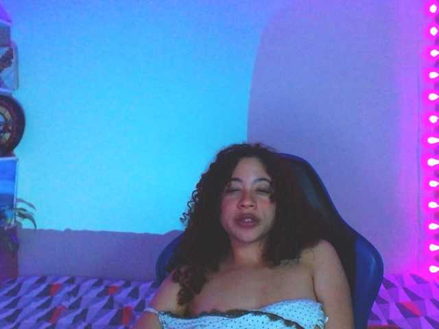 Medussa333 live cam on BongaCams