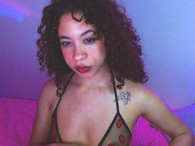 Medussa333 live cam on BongaCams