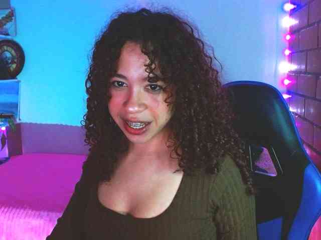 nude chat room Medussa333