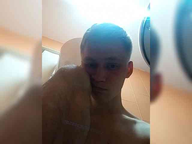 Egor82rus Live Webcam on BongaCams