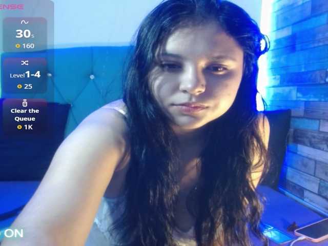 Yesamyn-Stone69 live cam on BongaCams