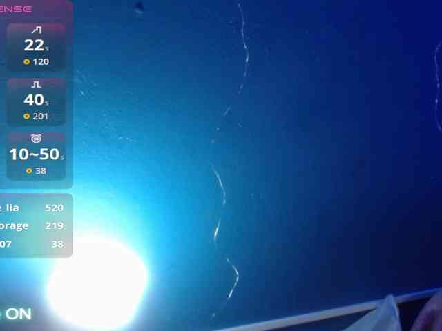 Yesamyn-Stone69 webcam