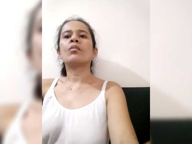 le modèle YourHighnessBaby est en webcam porno dans un show sur le site bongacams, il possède les tags suivants: Asian,Brunette,Shaved